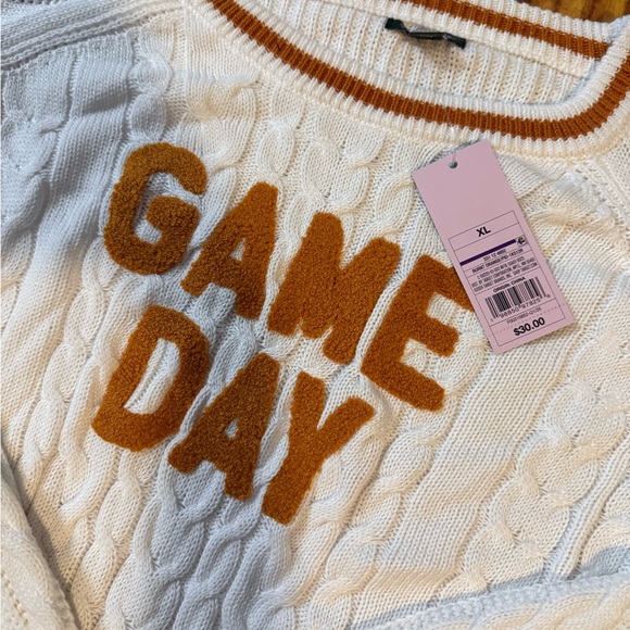 Wild Fable White and Orange Game Day Sweater - Picture 3 of 3